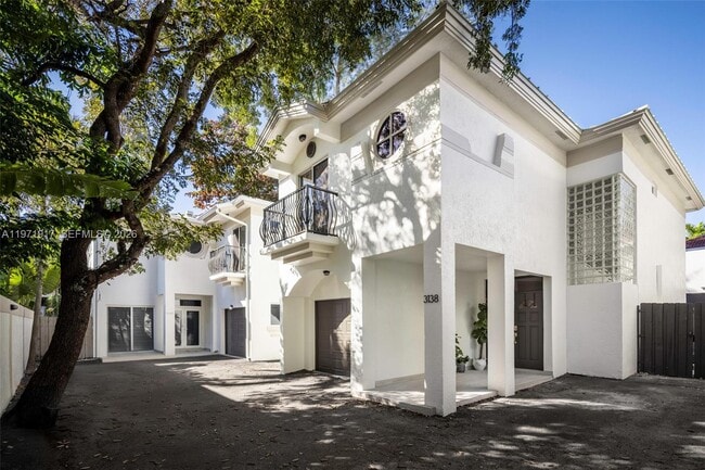 Building Photo - 3138 Virginia St