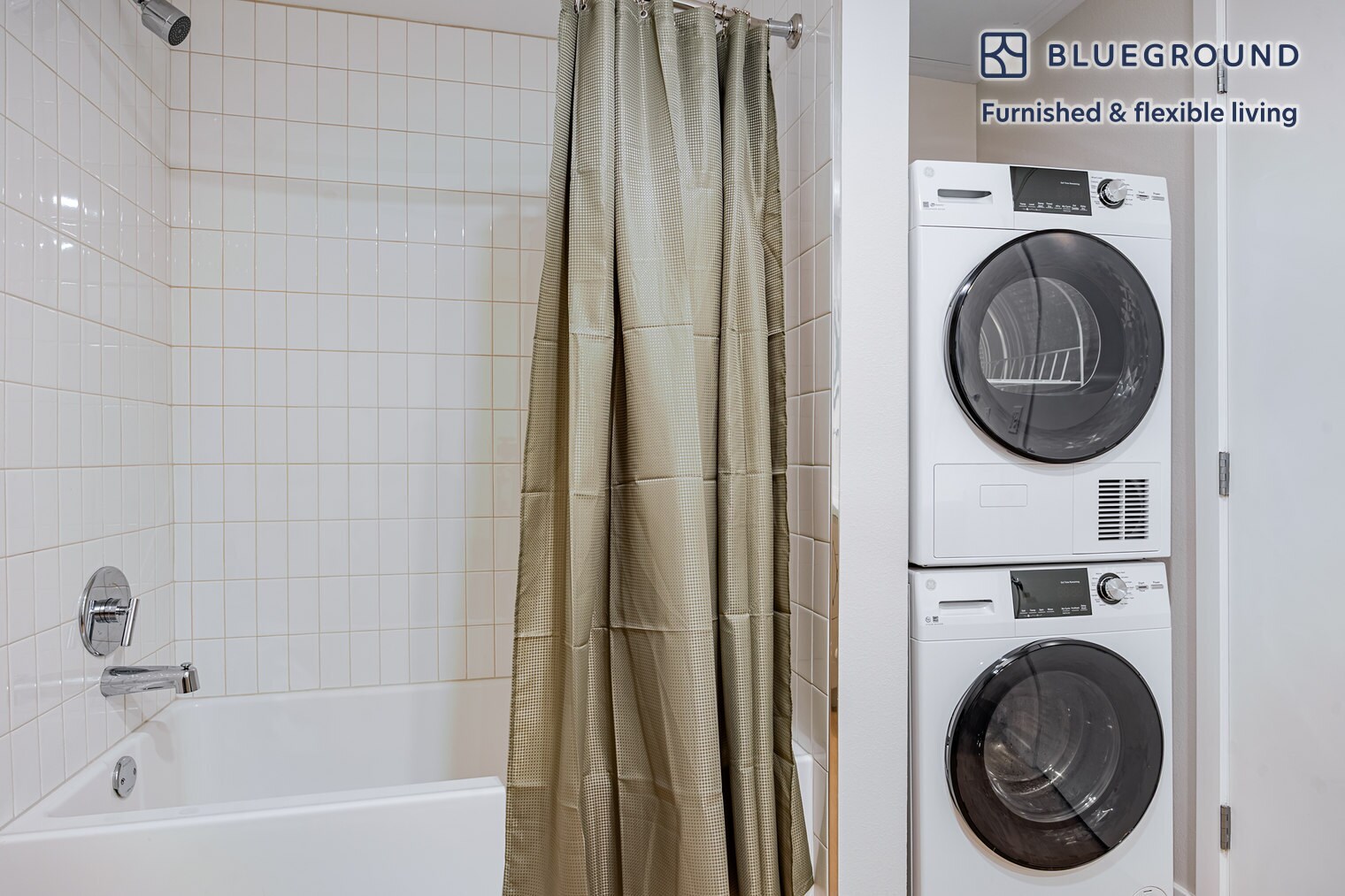 Building Photo - 200 Mesnager St