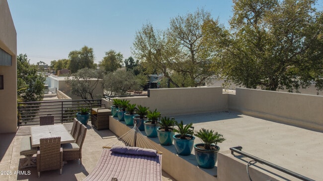 Building Photo - 4201 N Marshall Way