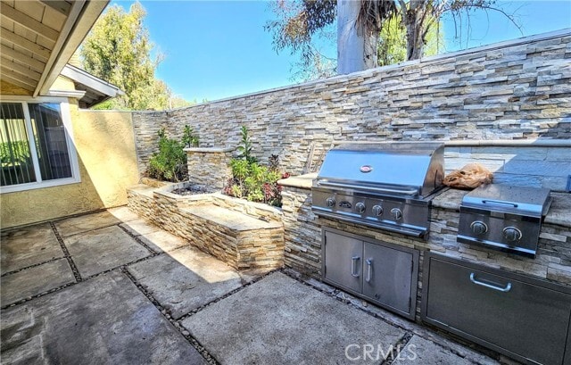 Building Photo - 2337 Cravath Ct