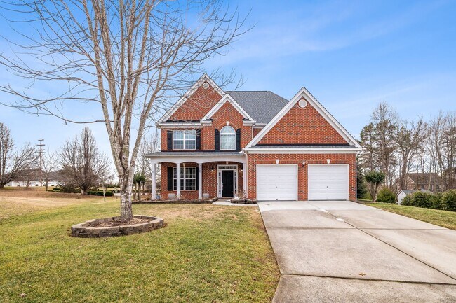 Building Photo - Luxury Living in High Point NC