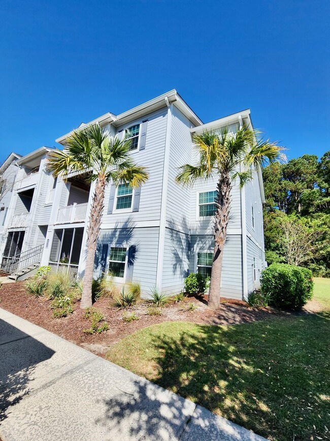 Primary Photo - Beautiful two bedroom condo in gated commu...