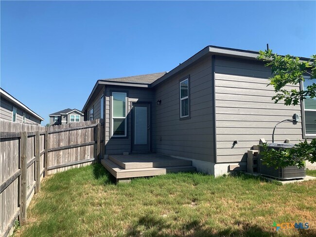 Building Photo - 2078 Wind Chime Wy