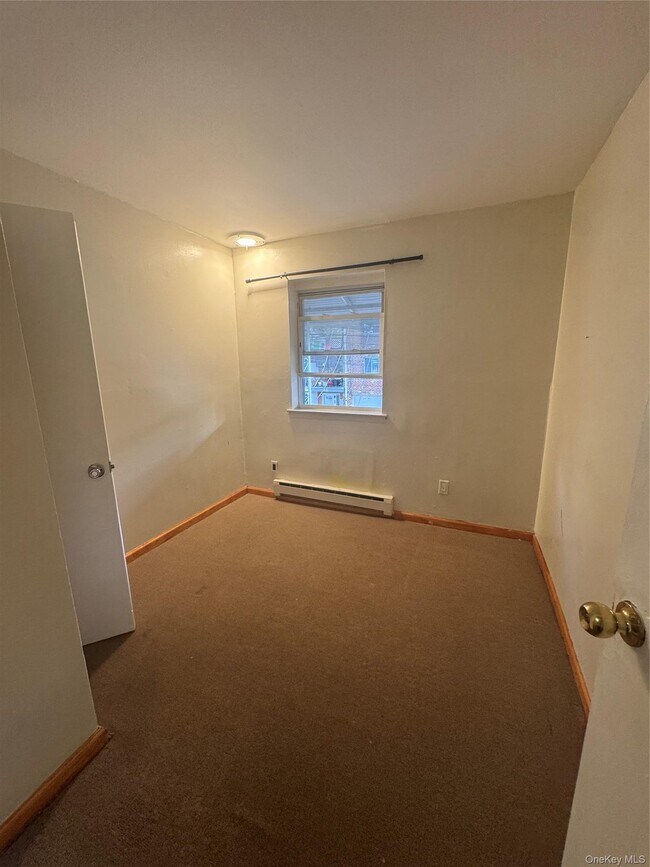 Building Photo - 58-33 Van Cleef St