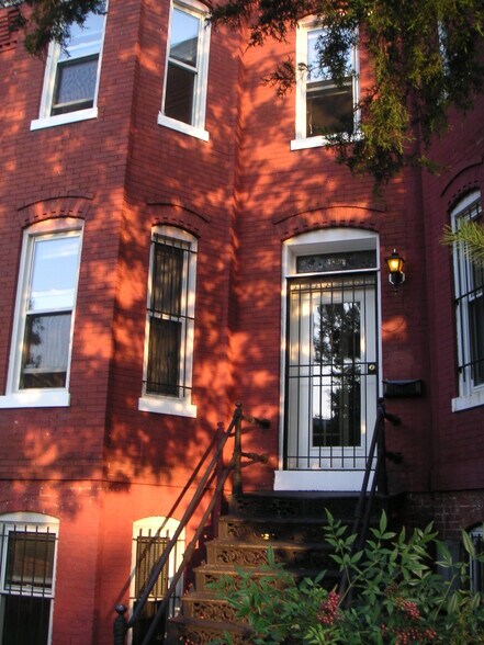 Building Photo - 1829 Vermont Ave NW