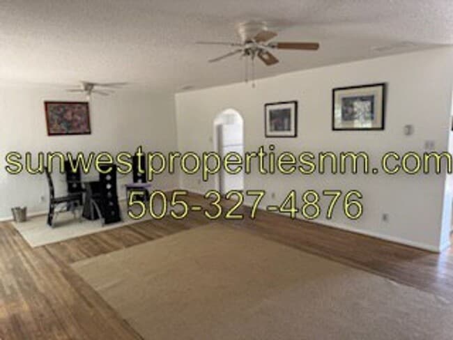 Building Photo - 3 Bedroom, 1 Bath House