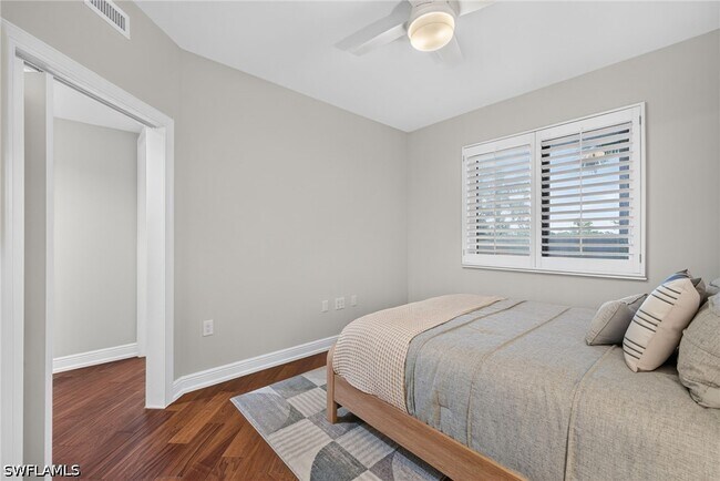 Building Photo - 23540 Via Veneto