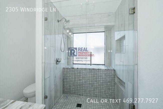 Building Photo - 2305 Windridge Ln