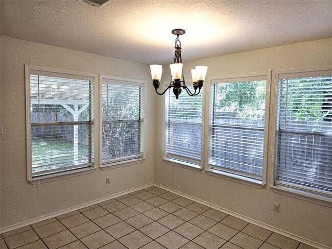 Building Photo - 1600 Hollow Tree Blvd