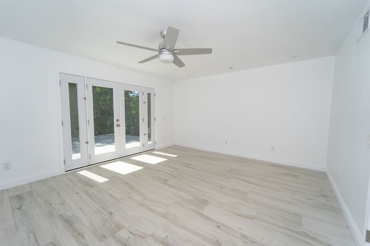 Building Photo - 11723 Porter Valley Dr