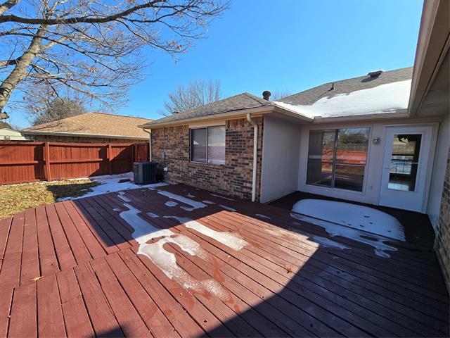 Building Photo - 877 Harvest Glen Dr