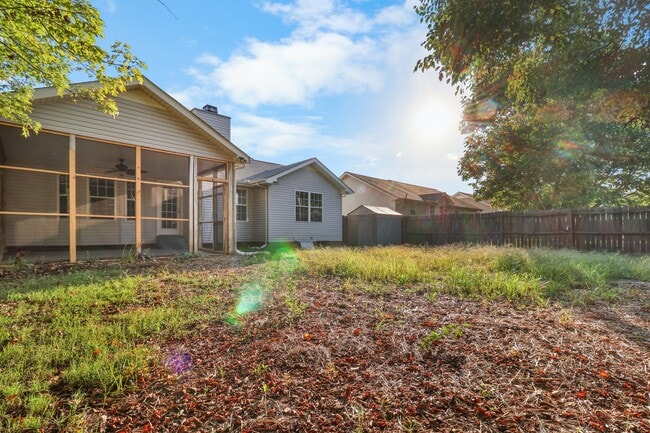 Building Photo - 609 Corinth Ct