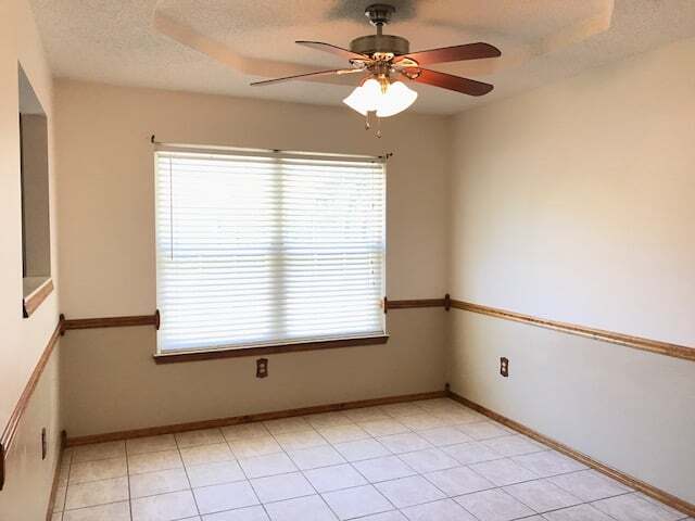 Building Photo - 2986 Windsor Cir