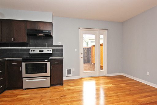 Interior Photo - Peninsula Park Apartments