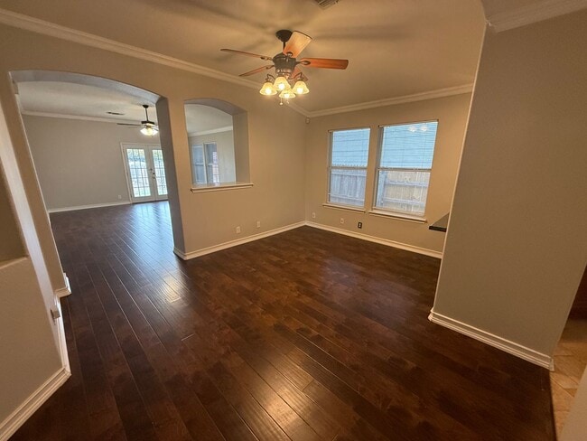 Building Photo - "Beautiful 4-Bed, 2-Bath Home in Emerald Valley – Lease for $1,725 (15 Months)