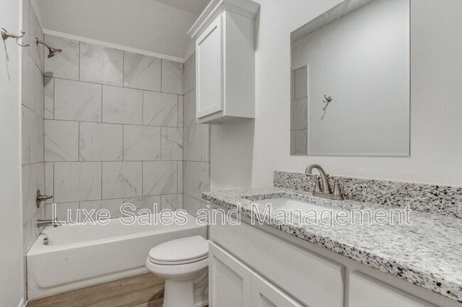 Building Photo - 11613 Mackenzie Wy