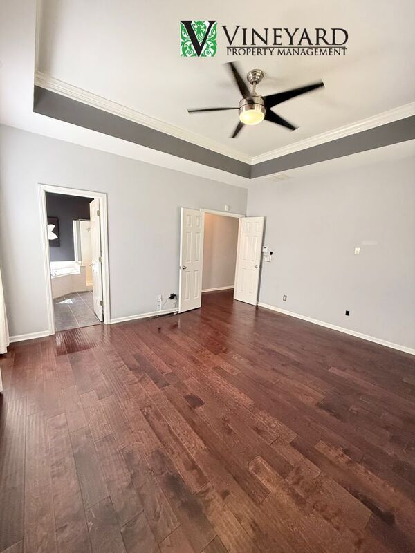 Building Photo - 3313 Hidden Trail Rd SE