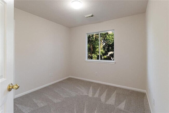 Building Photo - 5908 Taylorcrest Dr