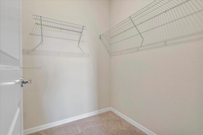 Building Photo - 2108 Appleton Cir N