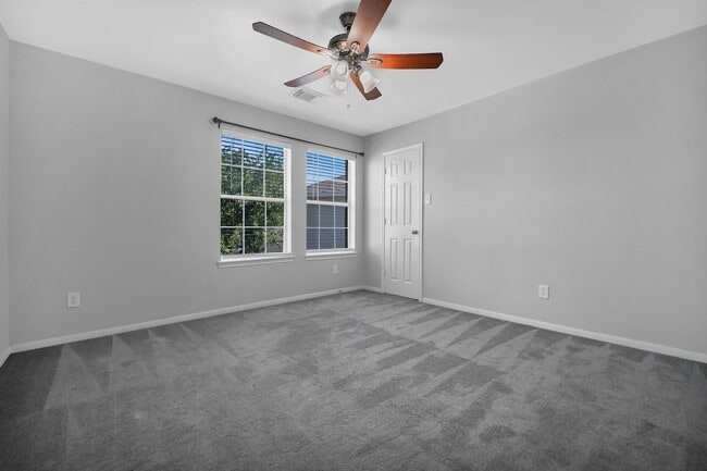 Building Photo - 6006 Barany Ct