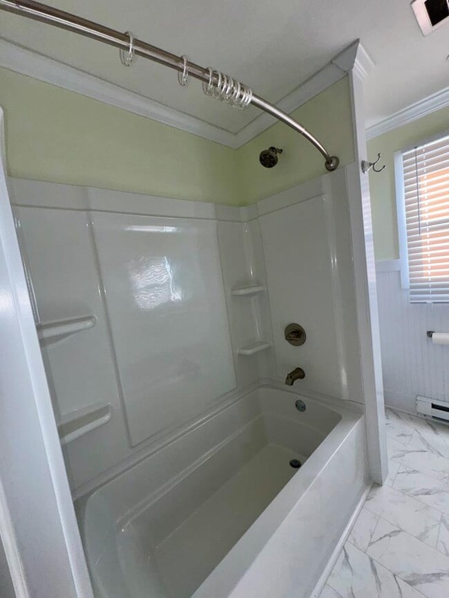 Building Photo - 25529 Pennsylvania Ave