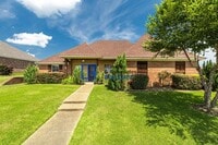 Building Photo - 3 Bed/2 Bath Home in Gluckstadt