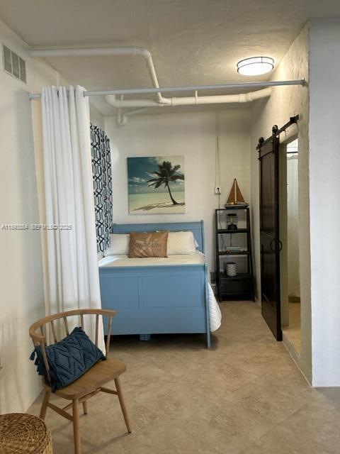 Building Photo - 62 Waterways Dr