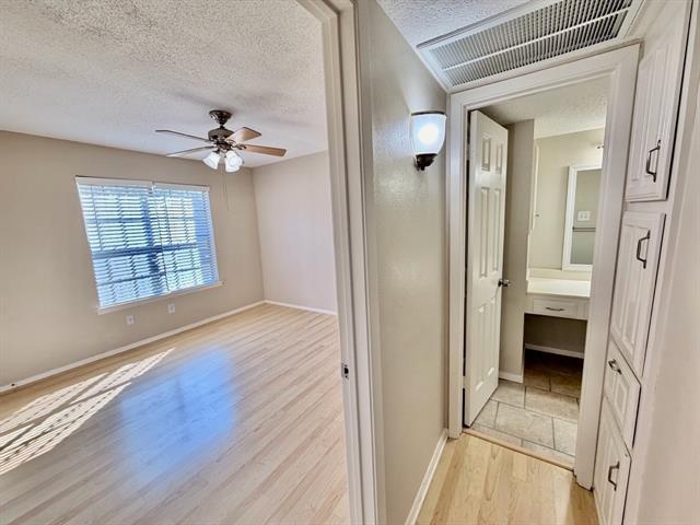 Building Photo - 333 Melrose Dr