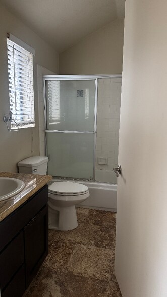 Building Photo - 3271 Sawtelle Blvd