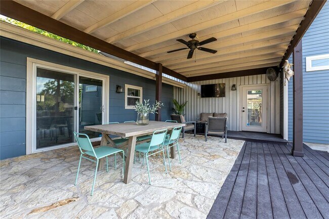 Building Photo - 3600 Marcae Ct