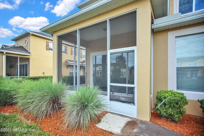 Building Photo - 14046 Saddlehill Ct