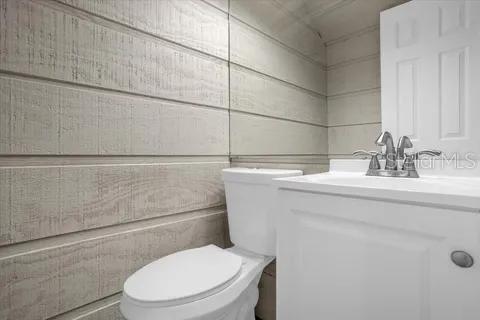 Building Photo - 4211 S Semoran Blvd