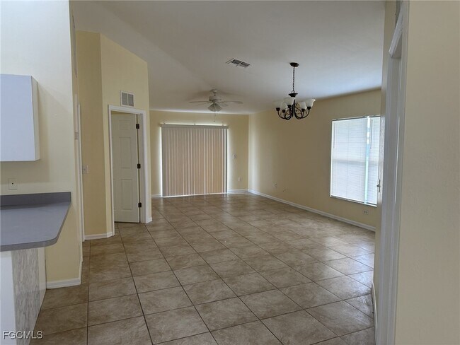 Primary Photo - 1312 NE 16th Terrace