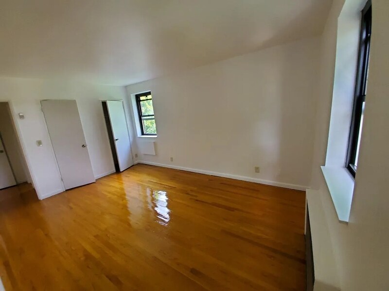 Building Photo - 109 Fisher Ave