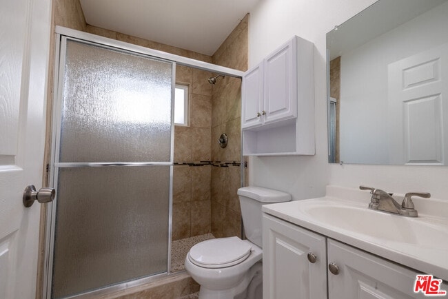 Building Photo - 15415 Sandstone St