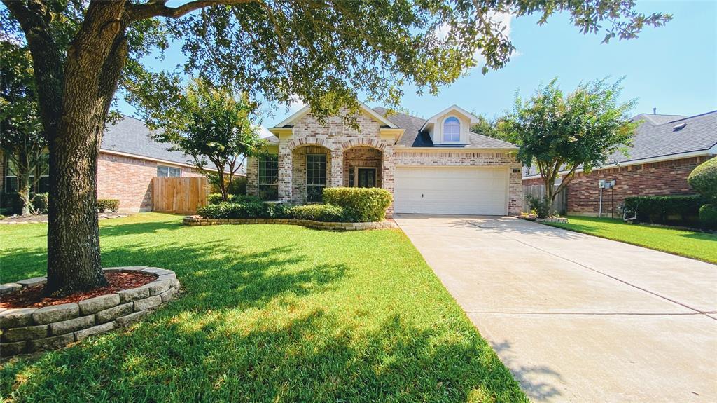 Building Photo - 314 River Briar Ln