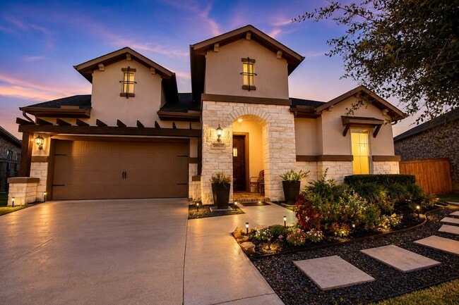 Building Photo - 19903 Oakland Knoll Cir