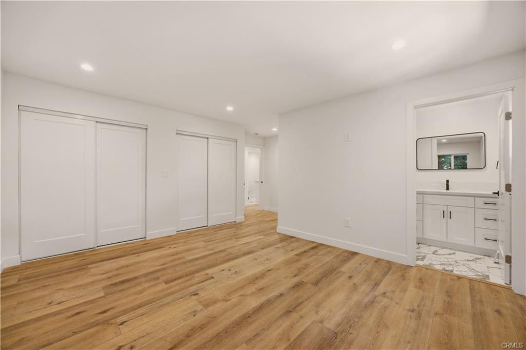 Building Photo - 17024 Parthenia St