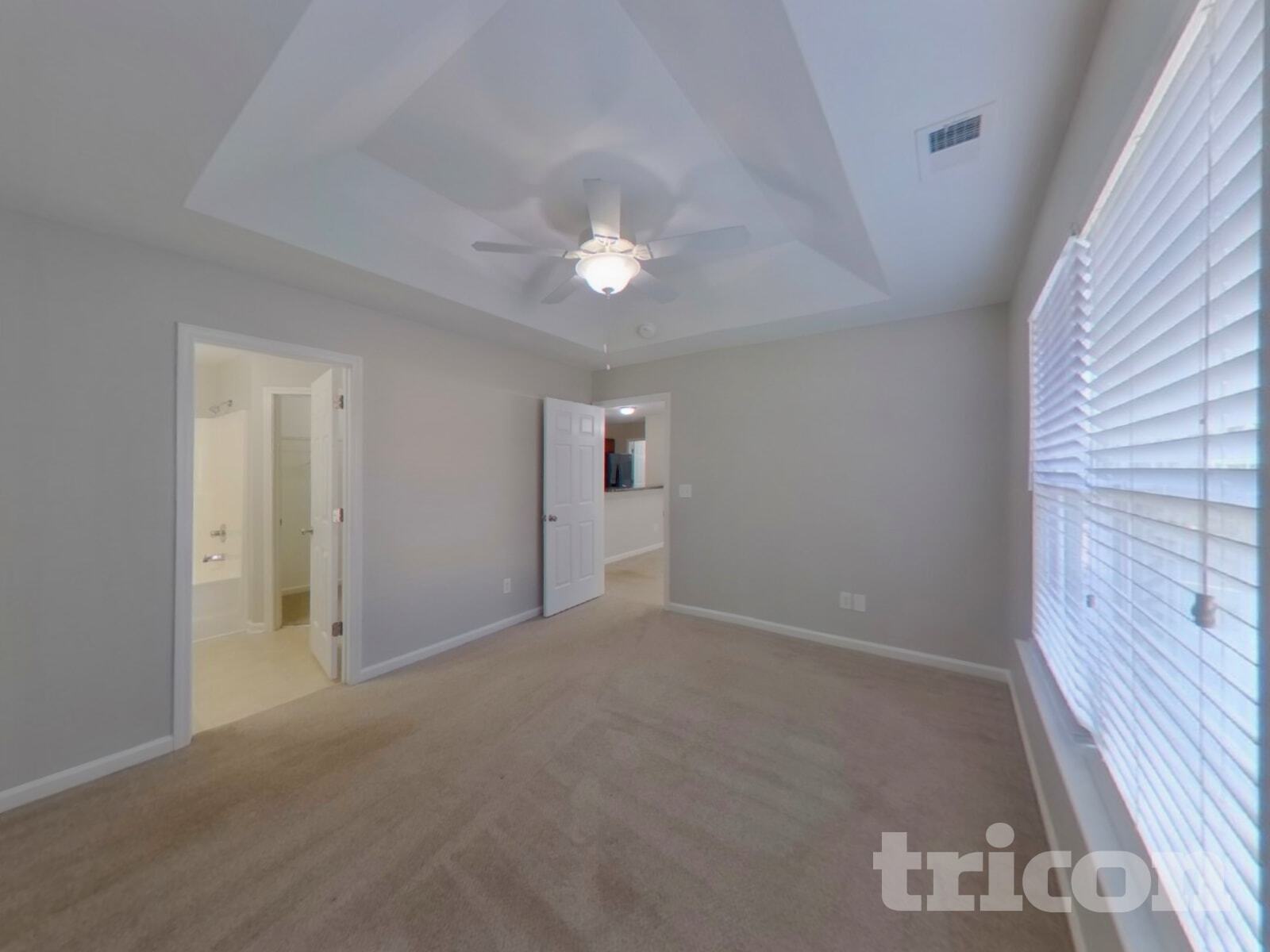 Building Photo - 420 Hedge Grove Ln