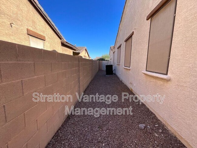 Building Photo - 18471 Verdin Rd