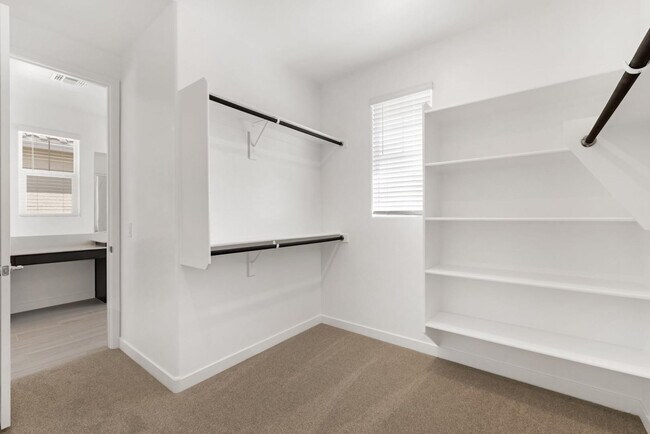 Building Photo - 24623 N 164th Dr