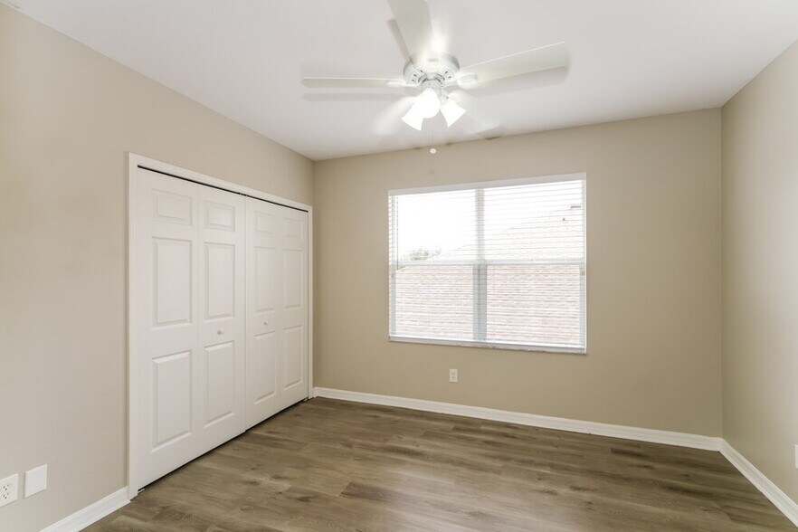 Building Photo - 4454 Hawksley Pl