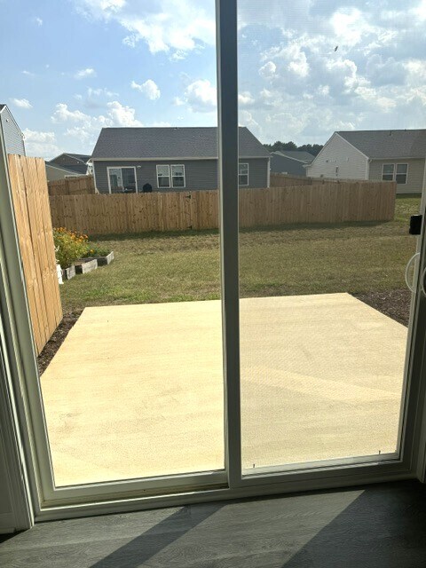 Building Photo - 319 Brae Hvn Dr