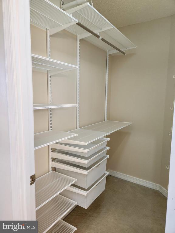 Building Photo - 5809 Nicholson Ln