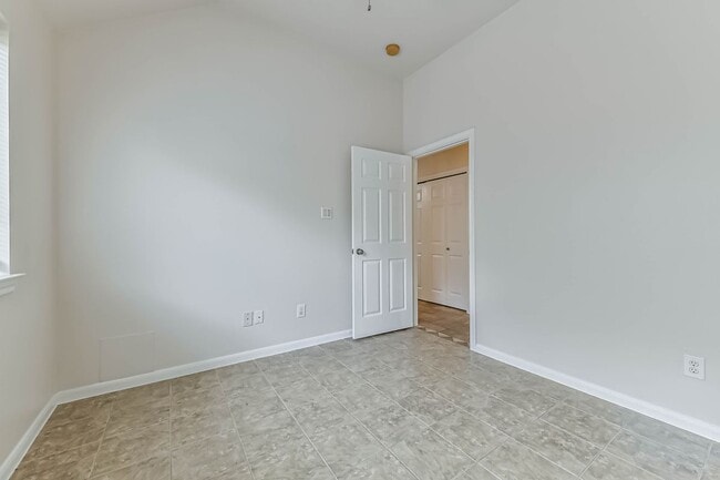 Building Photo - 10222 West Palm Lake Drive