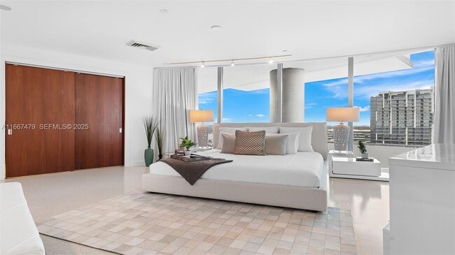 Building Photo - 101 20th St