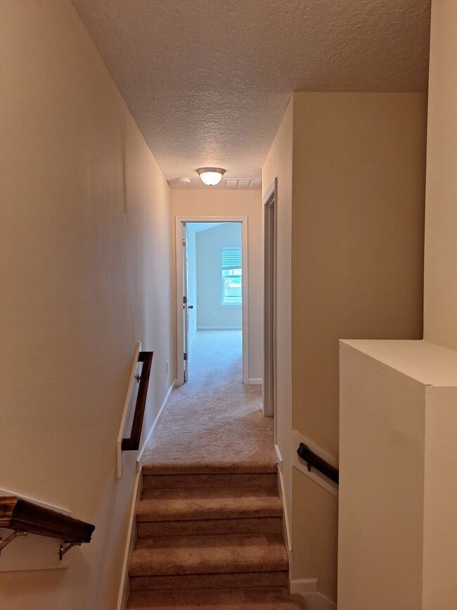 Building Photo - Townhome in Durbin Crossing