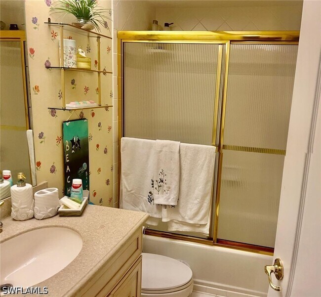 Building Photo - 4187 Lakewood Blvd