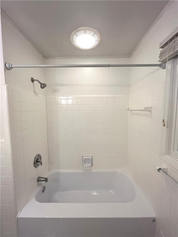 Building Photo - 2301 Echo Hills Cir NE