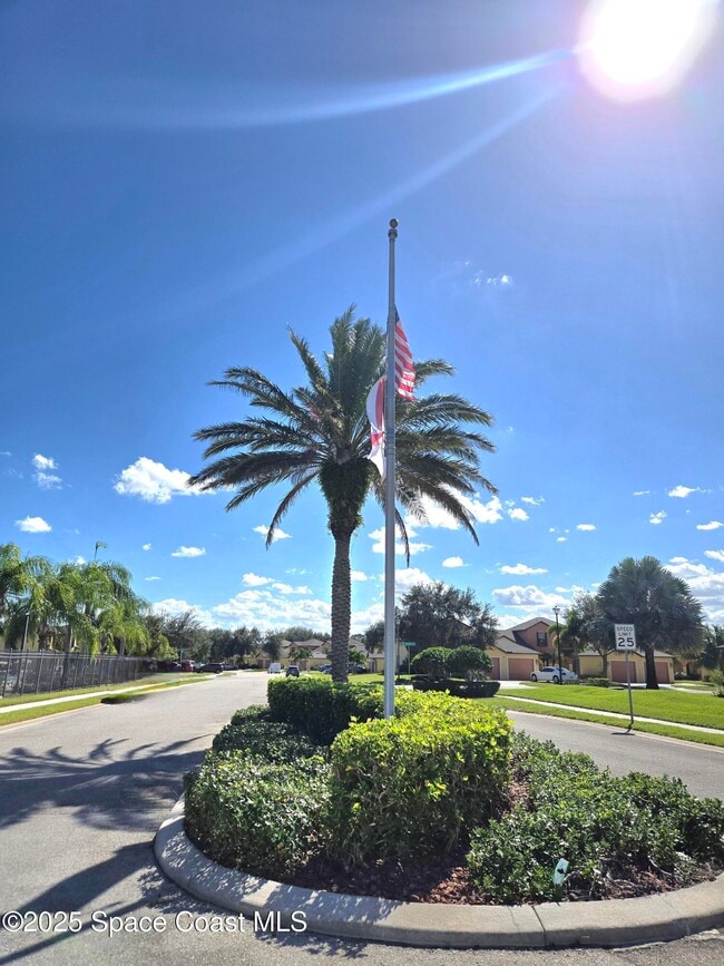 Building Photo - 4550 Radiant Way